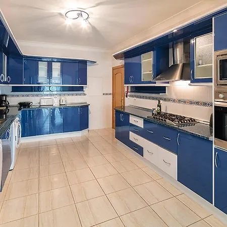 Ocean Blue Ocean Views Walk To Pool