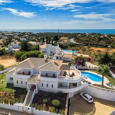 Ocean Blue Ocean Views Walk To Pool *