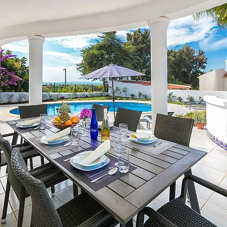 Ocean Blue Ocean Views Walk To Pool פראגודו