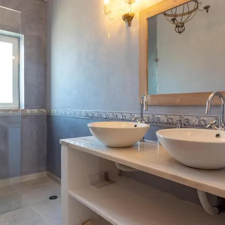 Villa Ocean Blue Ocean Views Walk To Pool Ferragudo (Faro)