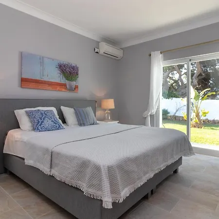 Ocean Blue Ocean Views Walk To Pool Villa