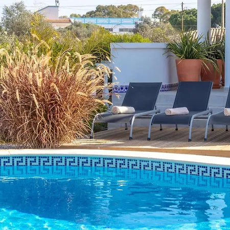 Ocean Blue Ocean Views Walk To Pool Villa Ferragudo (Faro)