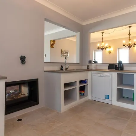 Ocean Blue Ocean Views Walk To Pool Villa Ferragudo (Faro)