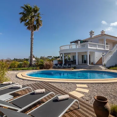 Ocean Blue Ocean Views Walk To Pool *