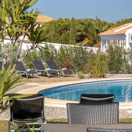 Villa Ocean Blue Ocean Views Walk To Pool