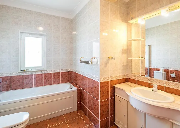 Ocean Blue Ocean Views Walk To Pool Βίλα