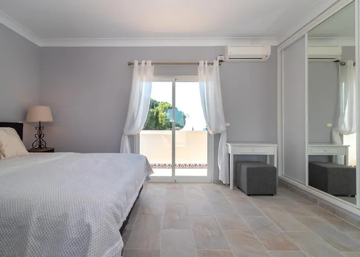 Ocean Blue Ocean Views Walk To Pool Villa *