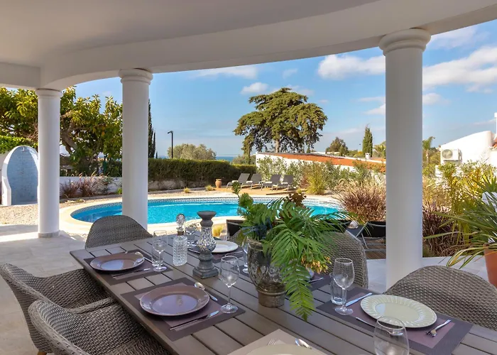 Villa Ocean Blue Ocean Views Walk To Pool