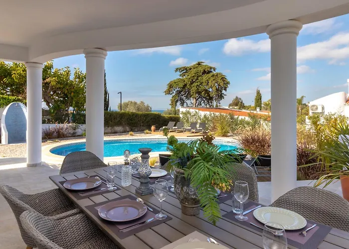 Villa Ocean Blue Ocean Views Walk To Pool