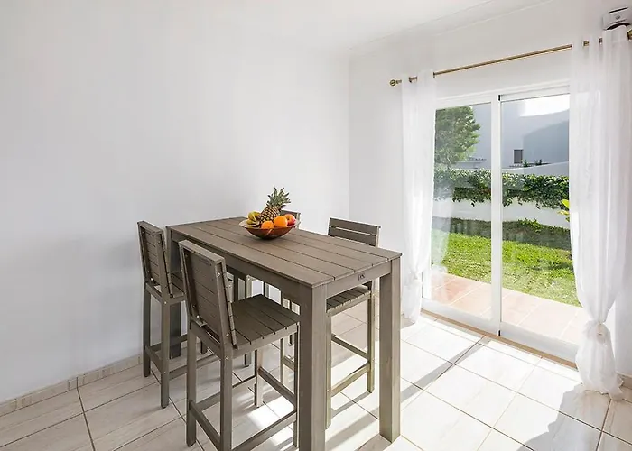 Ocean Blue Ocean Views Walk To Pool فيلة فيريغودو