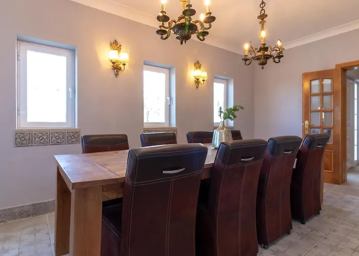 Ocean Blue Ocean Views Walk To Pool فيلة *